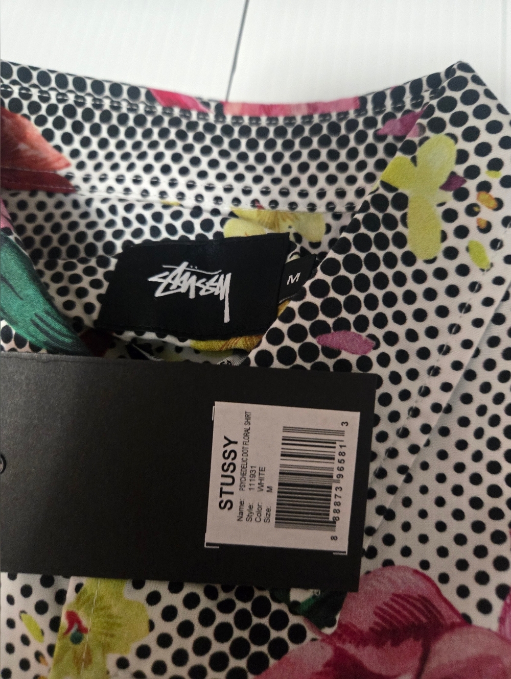 Stussy Rare New With Tags 2016 Drop, Out Of Stock,  Psychedelic Floral Dot Shirt - Picture 5 of 5